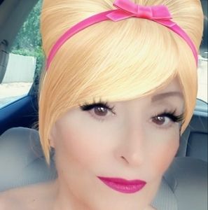 Meet your Posher, Lynn